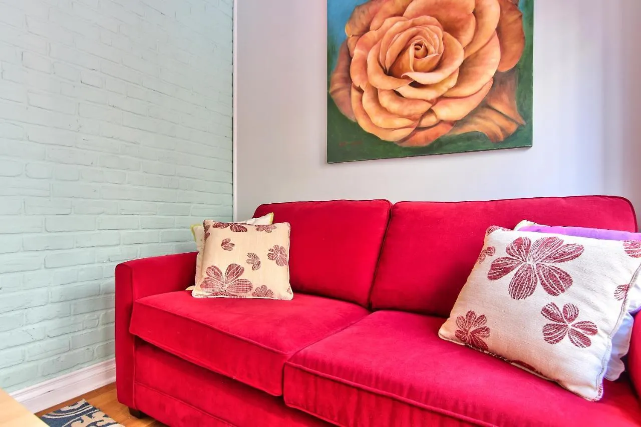 Apartment Et Studio Montreal