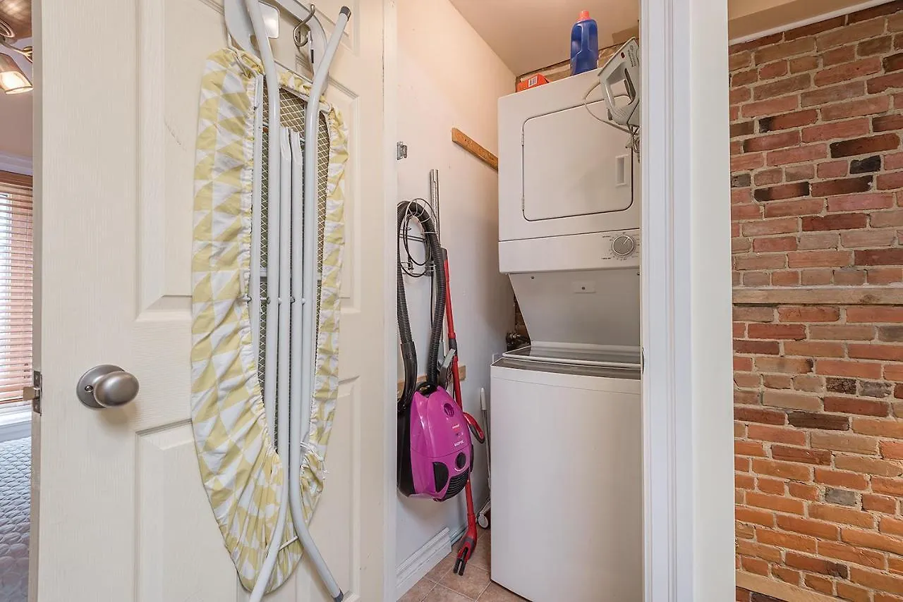 Apartment Et Studio Montreal Canada