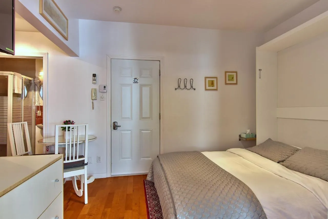 Apartment Et Studio Montreal