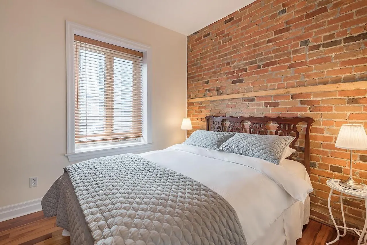 Apartment Et Studio Montreal