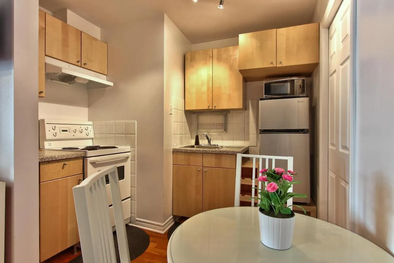 Apartment Et Studio Montreal