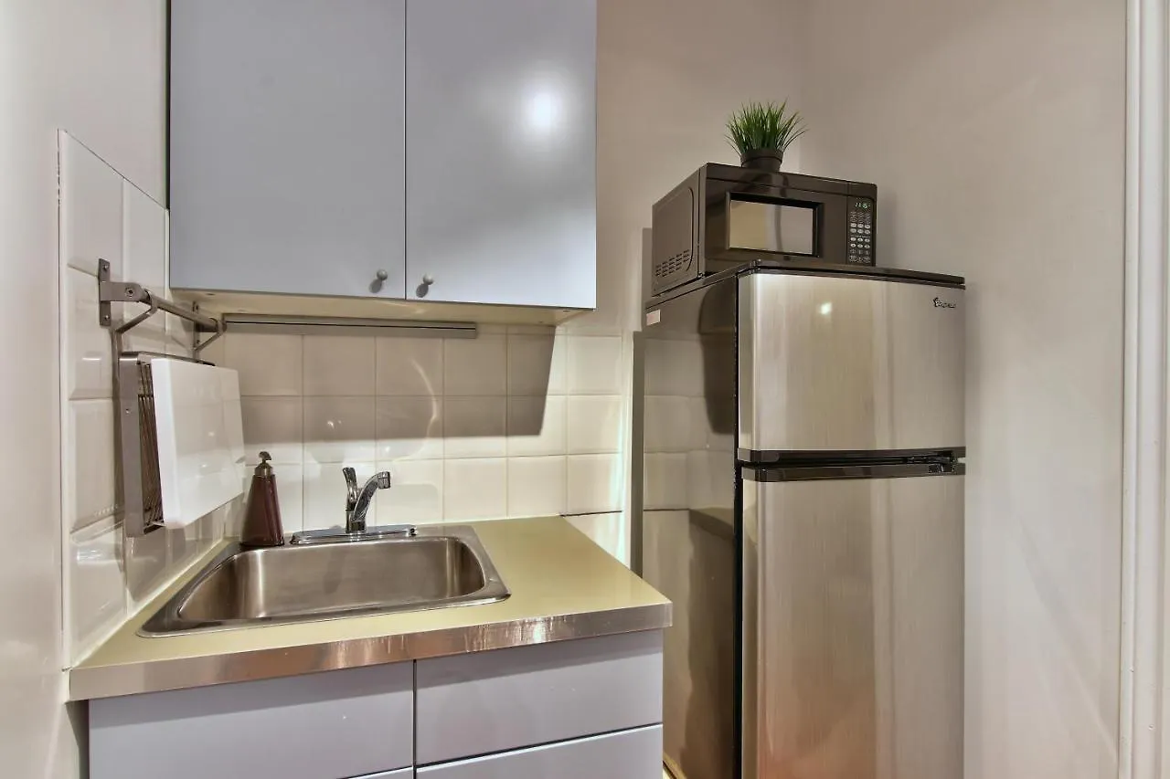 Apartment Et Studio Montreal