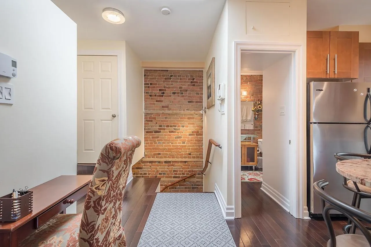 Apartment Et Studio Montreal