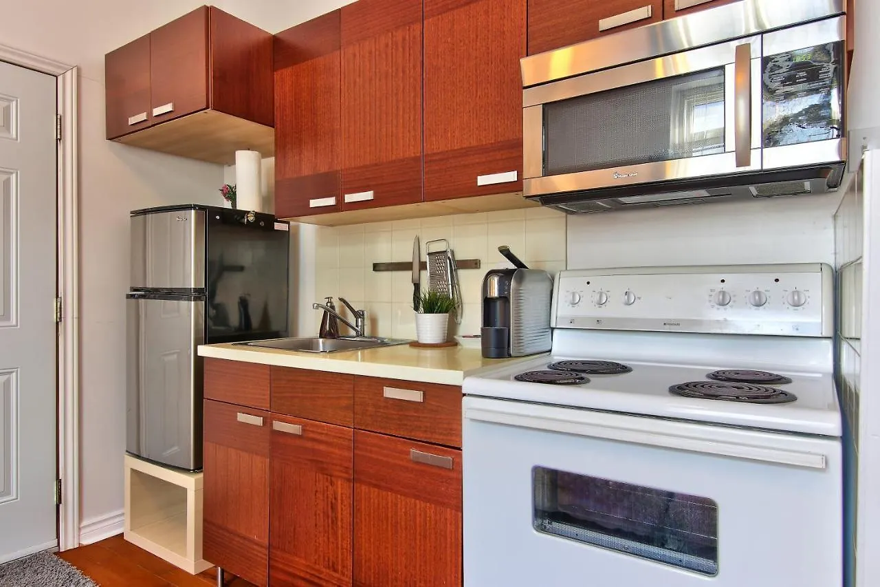 Apartment Et Studio Montreal